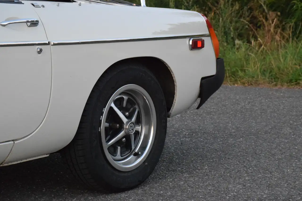 MG MGB Roestvrij | Nwe APK, banden & tank, foto 10