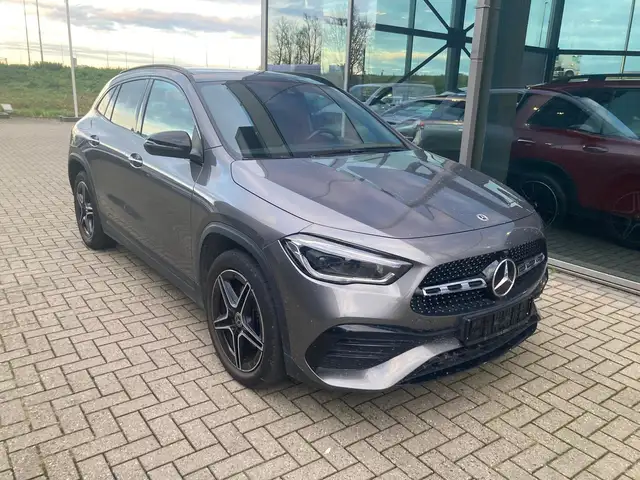 Mercedes-Benz GLA 250 GLA 250 Hybrd