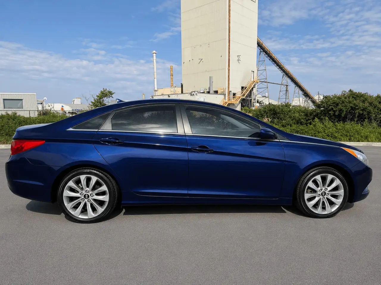 Hyundai SONATA снимка Hyundai SONATA