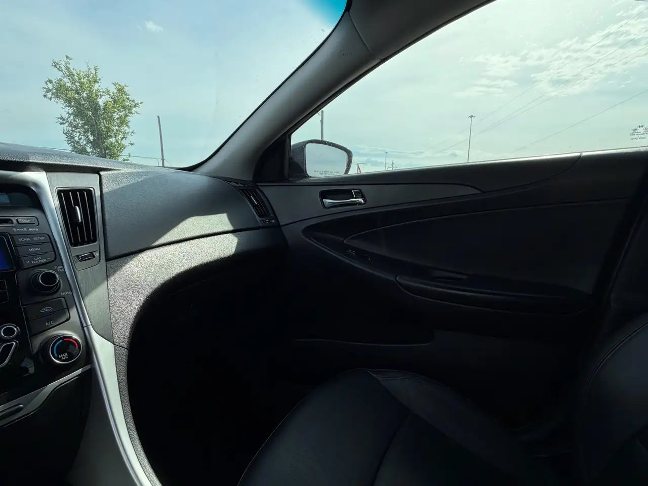 Hyundai SONATA снимка Hyundai SONATA