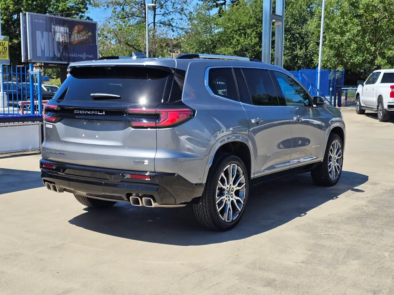 GMC Acadia fotografie GMC Acadia