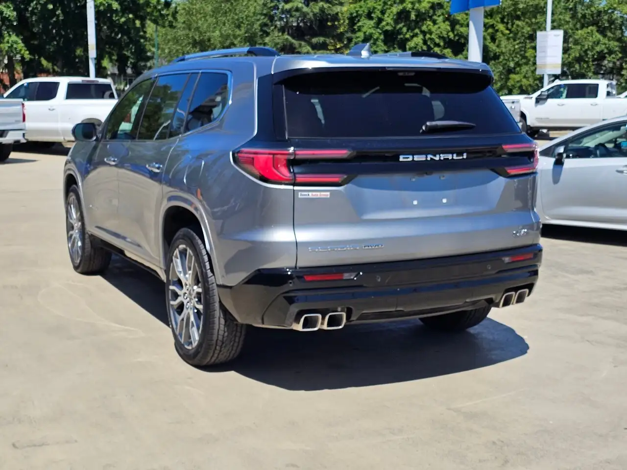 GMC Acadia fotografie GMC Acadia