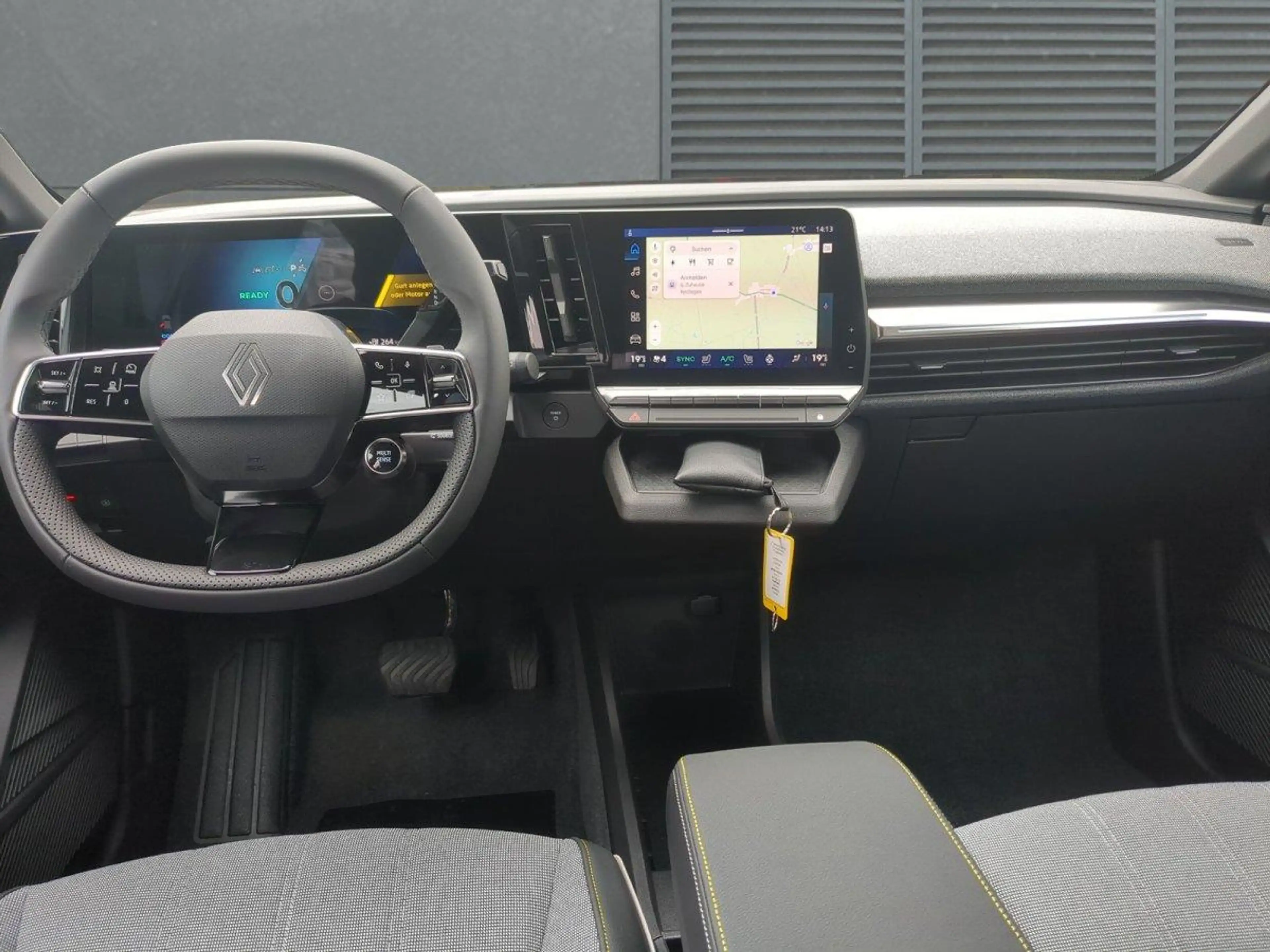 Renault Megane E-Tech Mégane Techno SHZ+RFK+V2L EV60 220 Comfort Rang... — photo 5