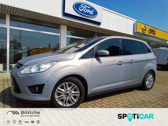 Ford Grand C-Max Titanium 2.0 TDCi