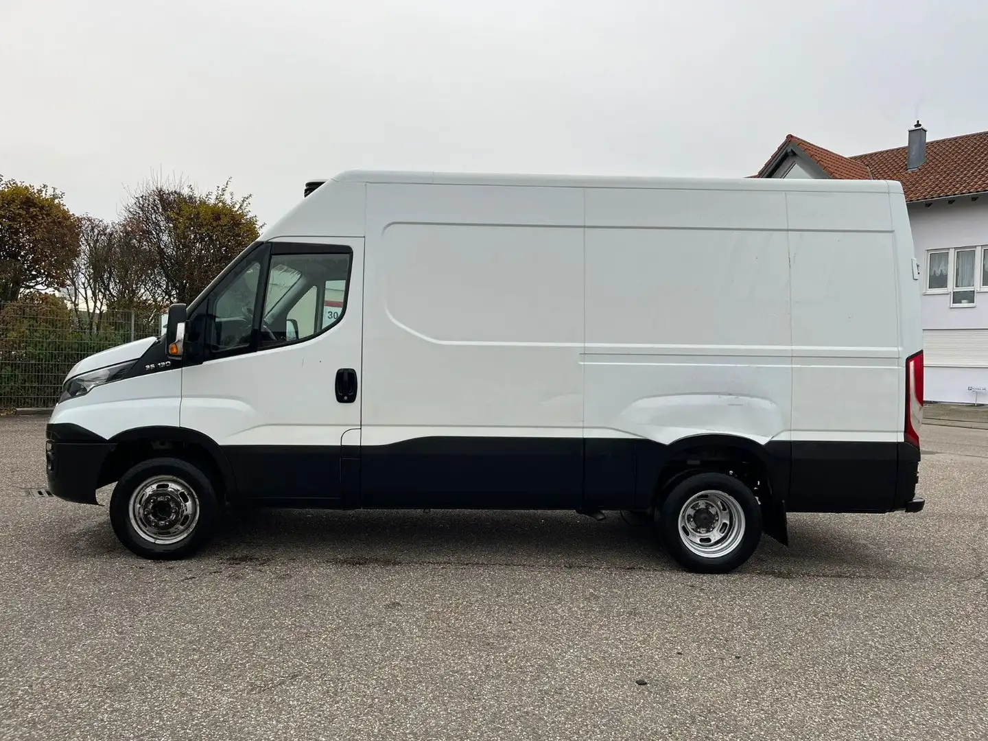 Iveco Daily 35 C13*Carrier 200*Klima*Zwillingsbereift Weiß - 2