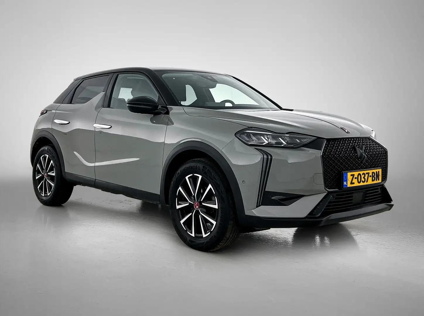 DS Automobiles DS 3 1.2 130pk Automaat Performance Line | Head-Up Disp Gris - 2