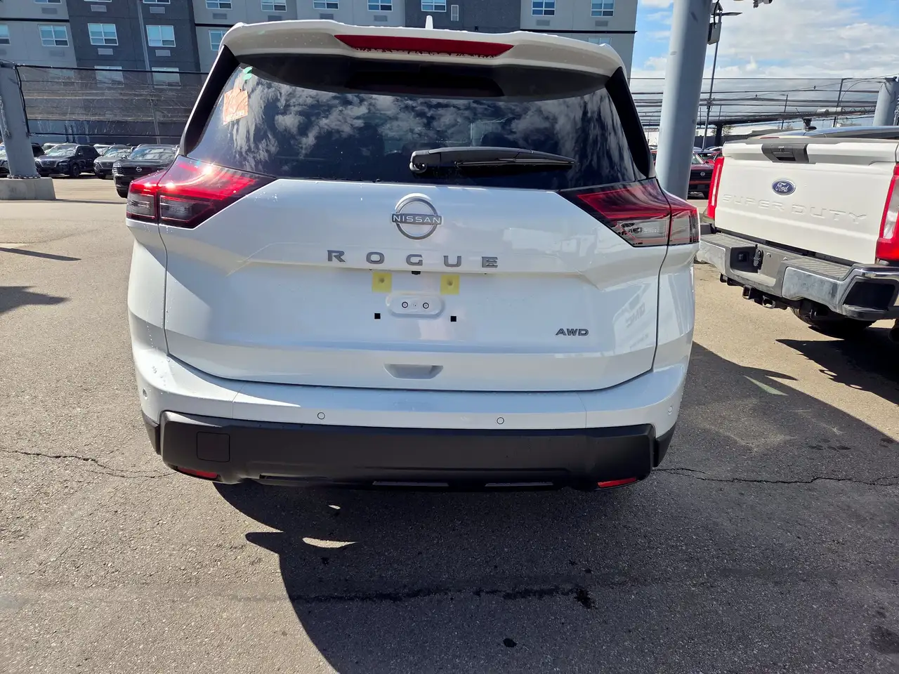Nissan Rogue снимка Nissan Rogue