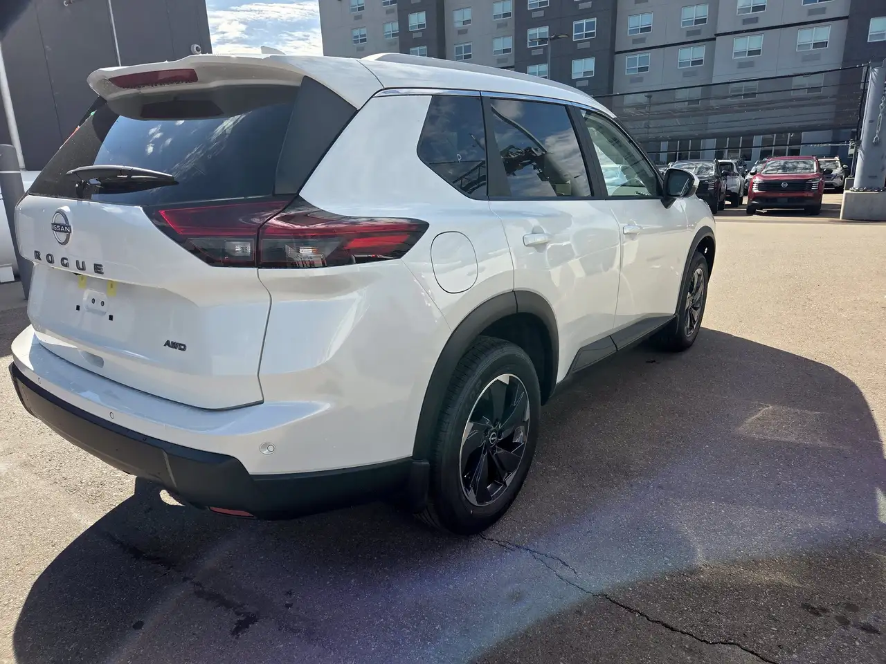 Nissan Rogue снимка Nissan Rogue