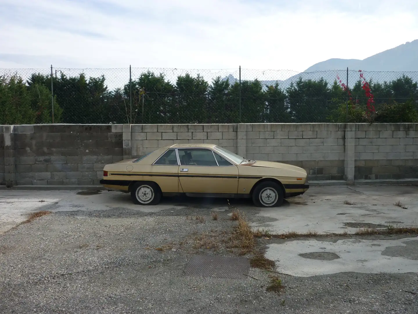 Lancia Gamma Gamma 2.0 Coupe Bronze - 1