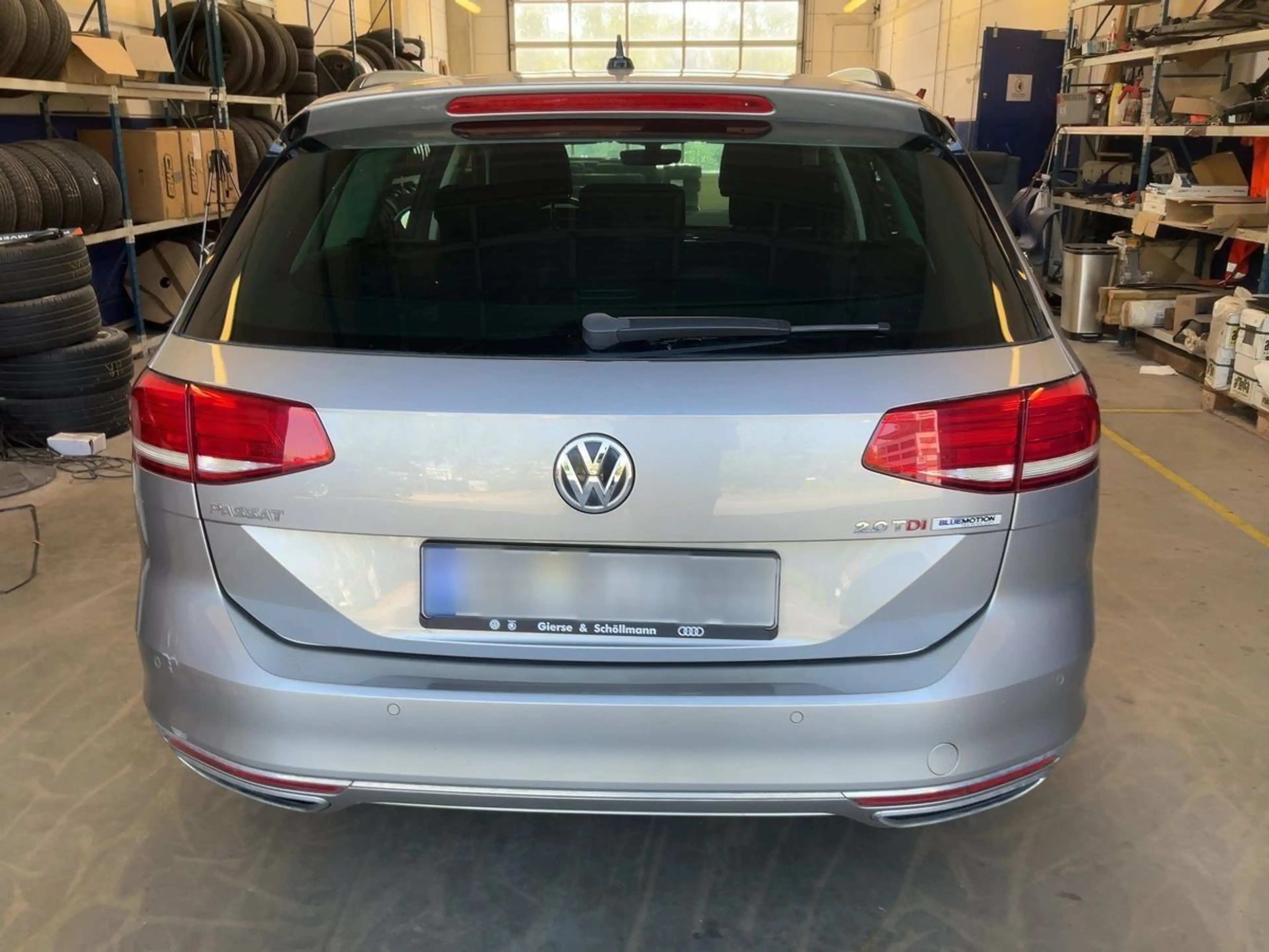 Volkswagen Passat Variant Comfortline BMT /NAVI/AHK/LED/DSG — photo 5