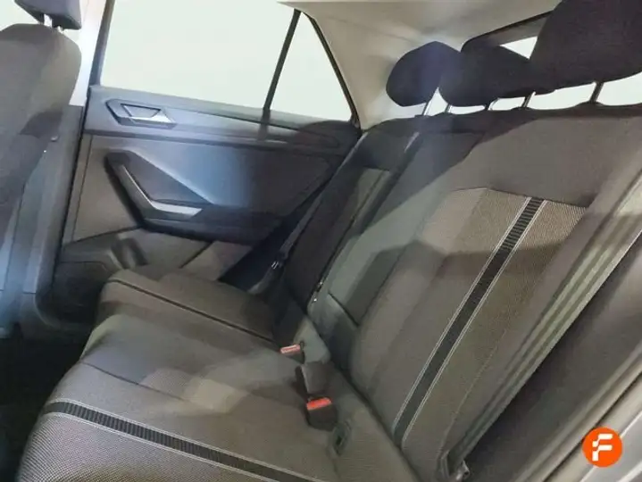 Volkswagen T-Roc Advance R-Line 2.0 TDI DSG (2021) 2021, foto 23