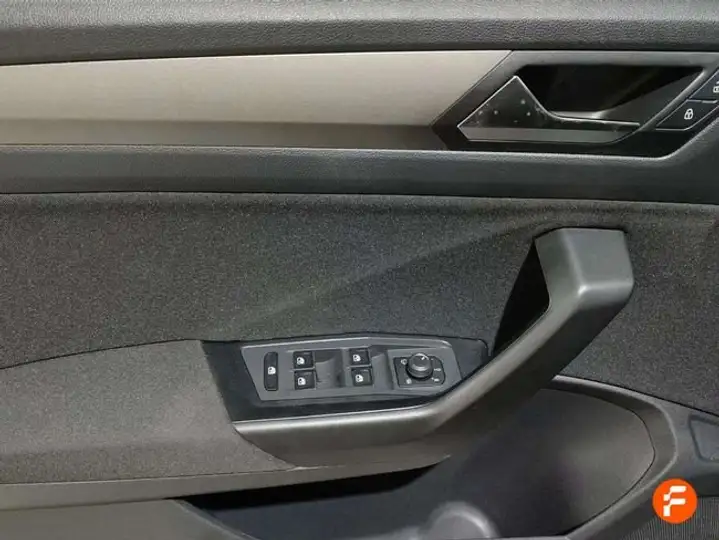 Volkswagen T-Roc Advance R-Line 2.0 TDI DSG (2021) 2021, foto 7