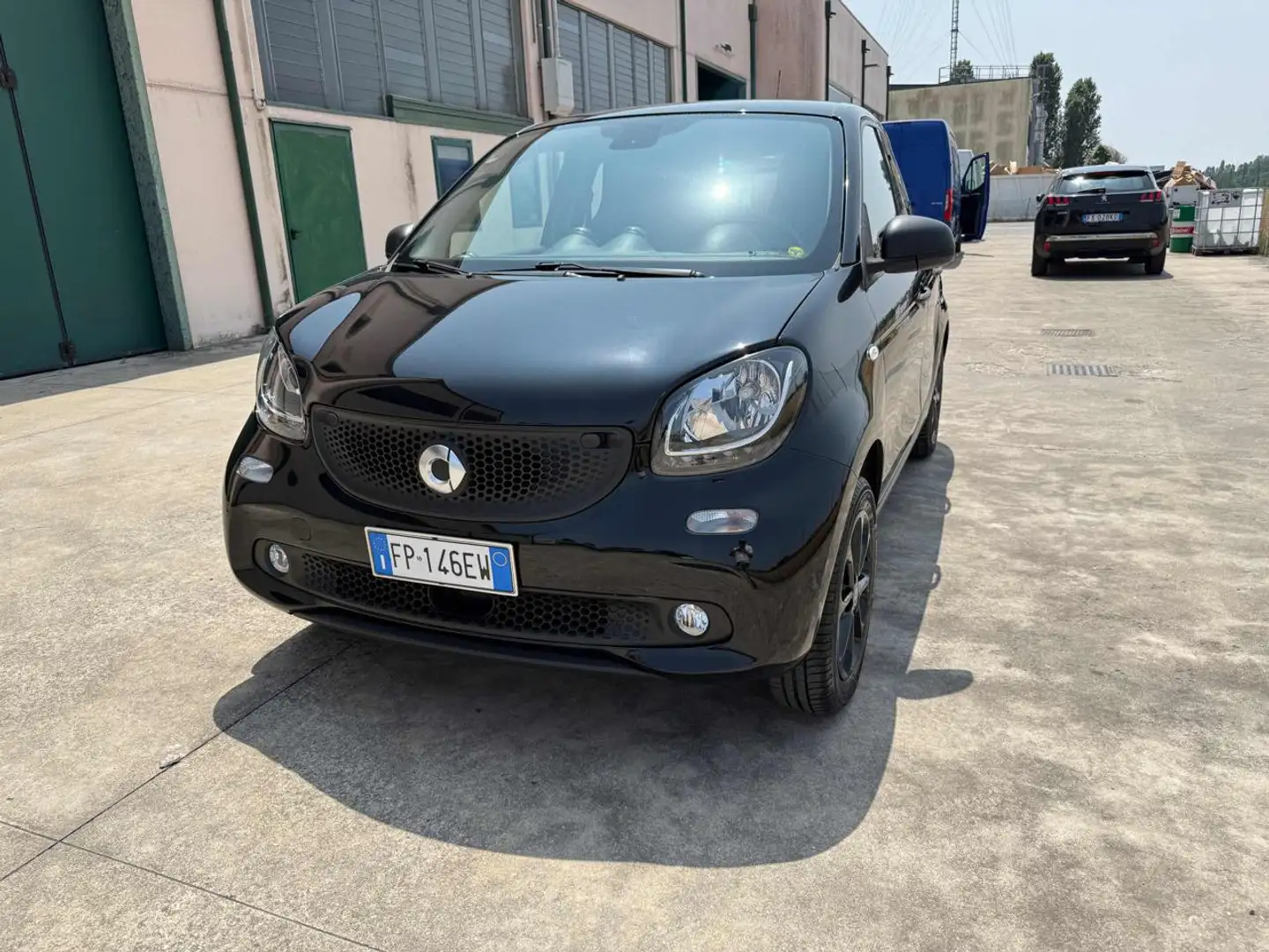 smart forFour 70 1.0 twinamic Prime Nero - 2