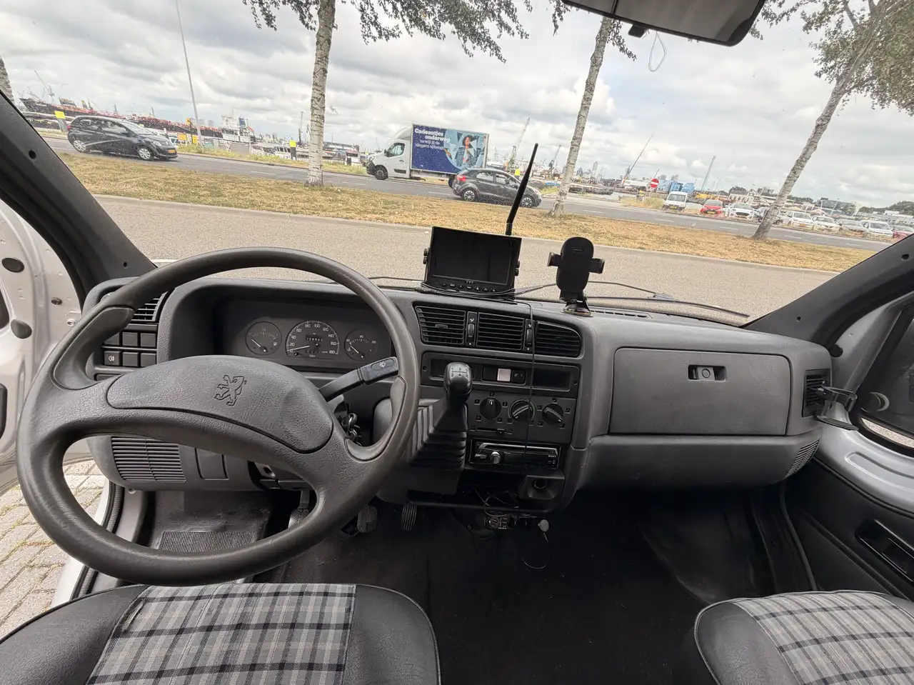 Peugeot Boxer 320L Camper, foto 5