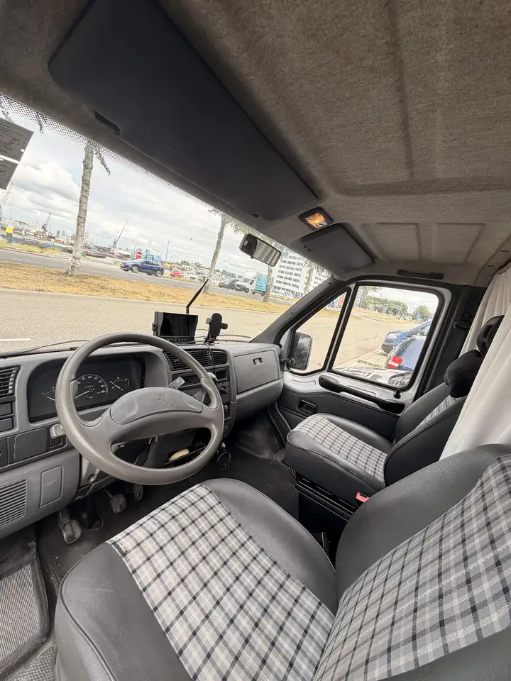 Peugeot Boxer 320L Camper, foto 4