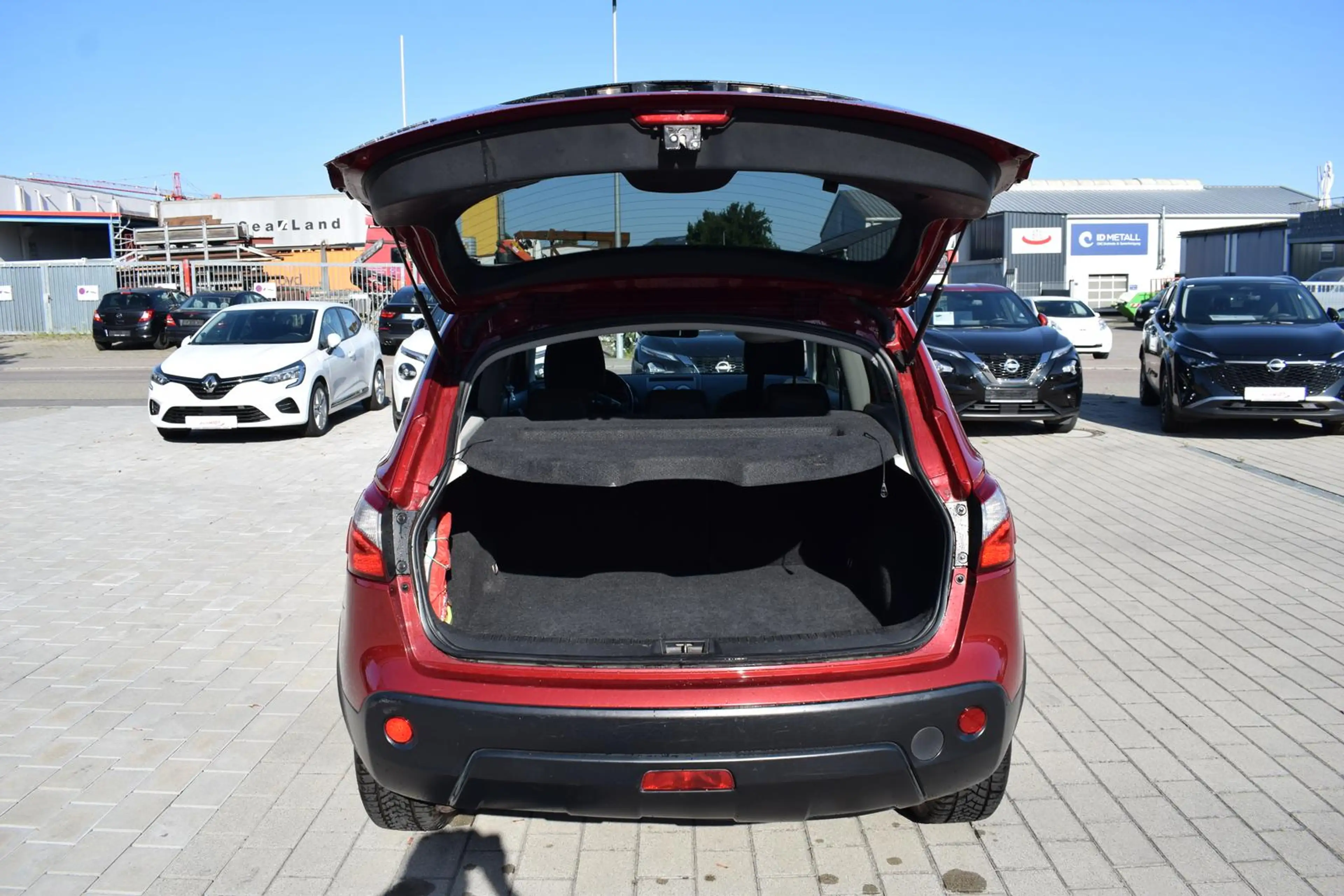 Nissan Qashqai 2.0 CVT iWay — photo 10