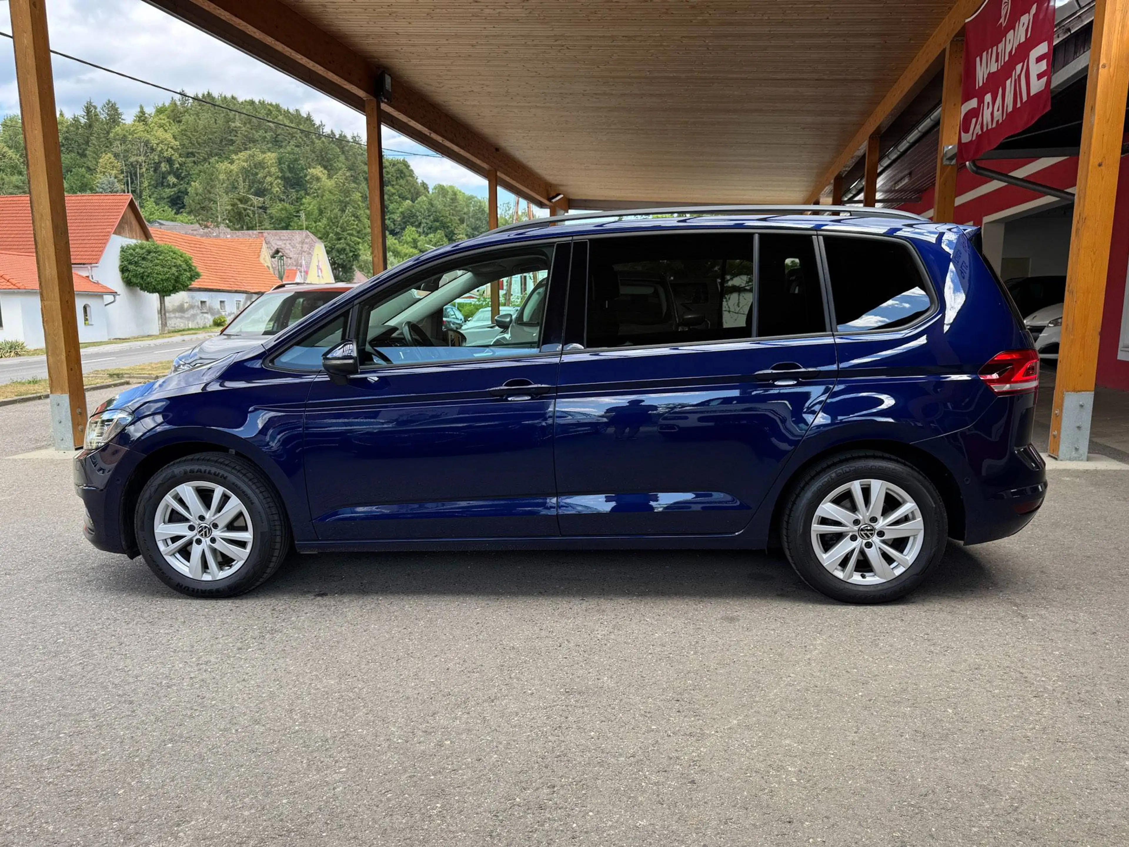 Volkswagen Touran Comfortline 2,0 TDI *LED*AHV*Alcantara* — photo 4