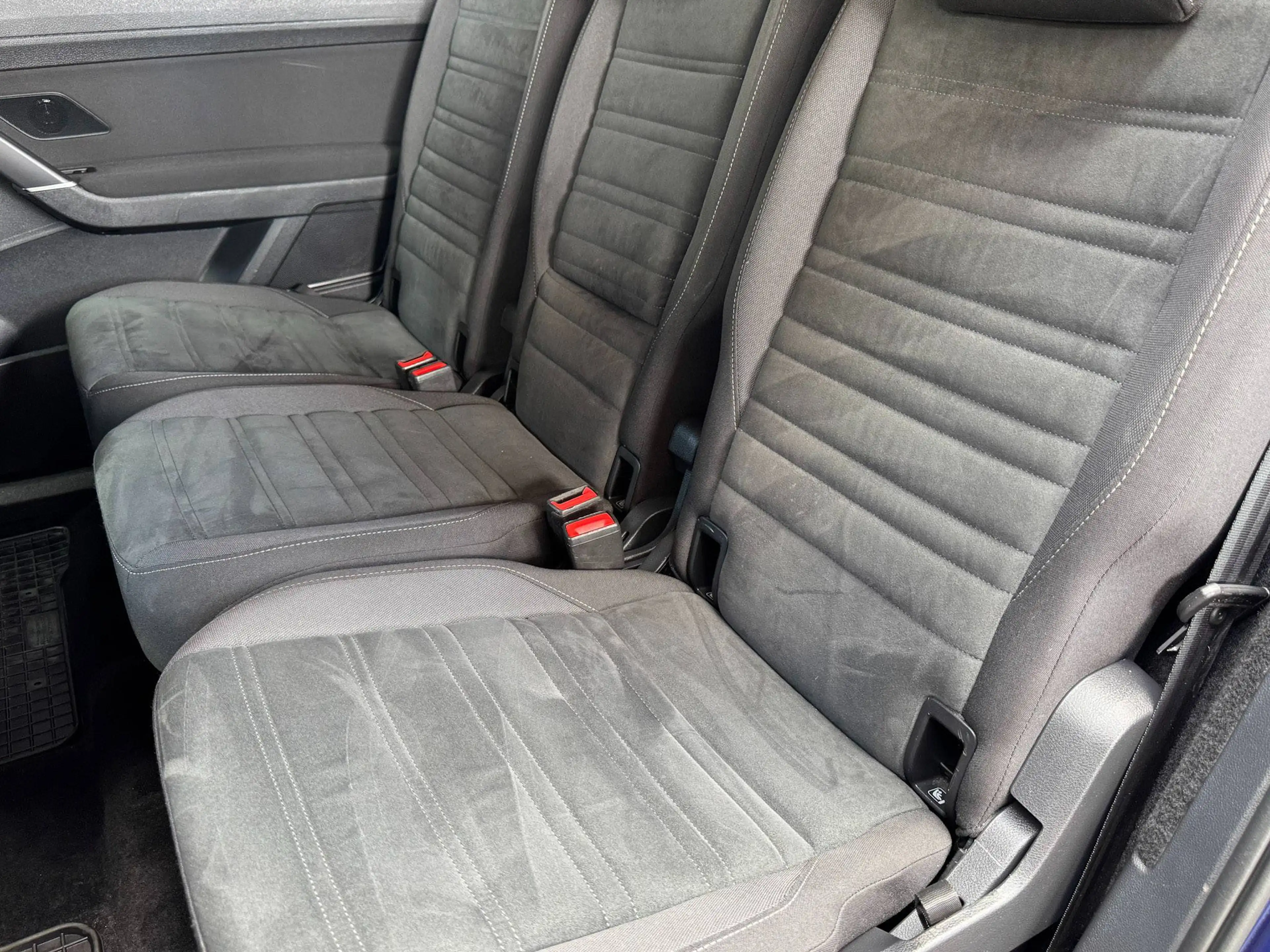 Volkswagen Touran Comfortline 2,0 TDI *LED*AHV*Alcantara* — photo 13