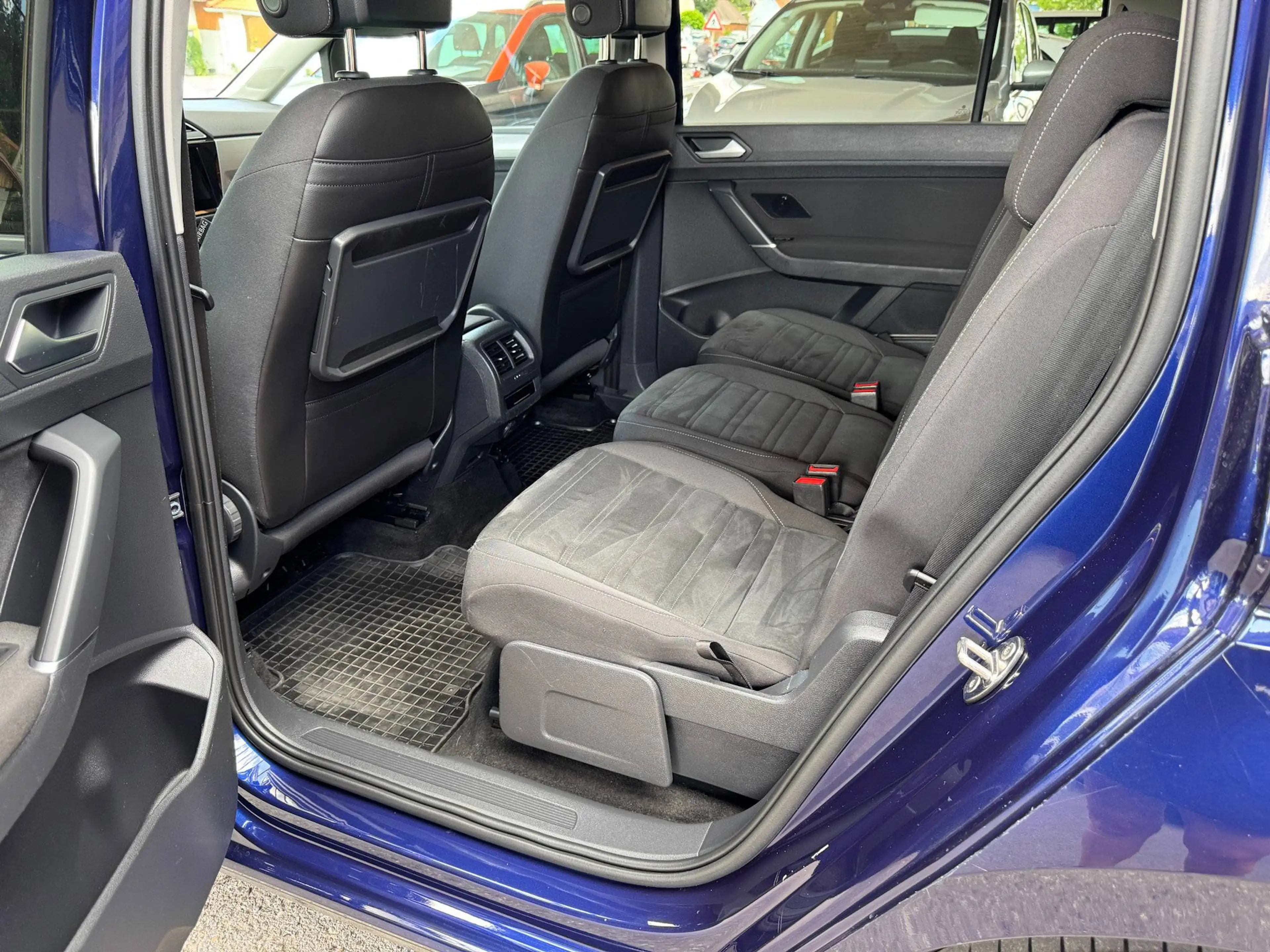 Volkswagen Touran Comfortline 2,0 TDI *LED*AHV*Alcantara* — photo 12