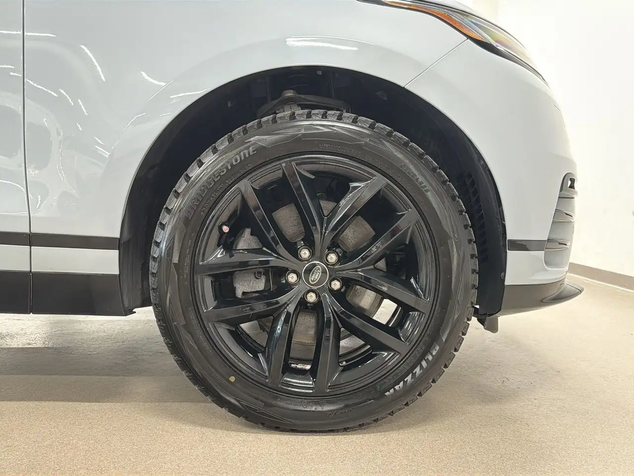 Land Rover Range Rover Velar снимка Land Rover Range Rover Velar