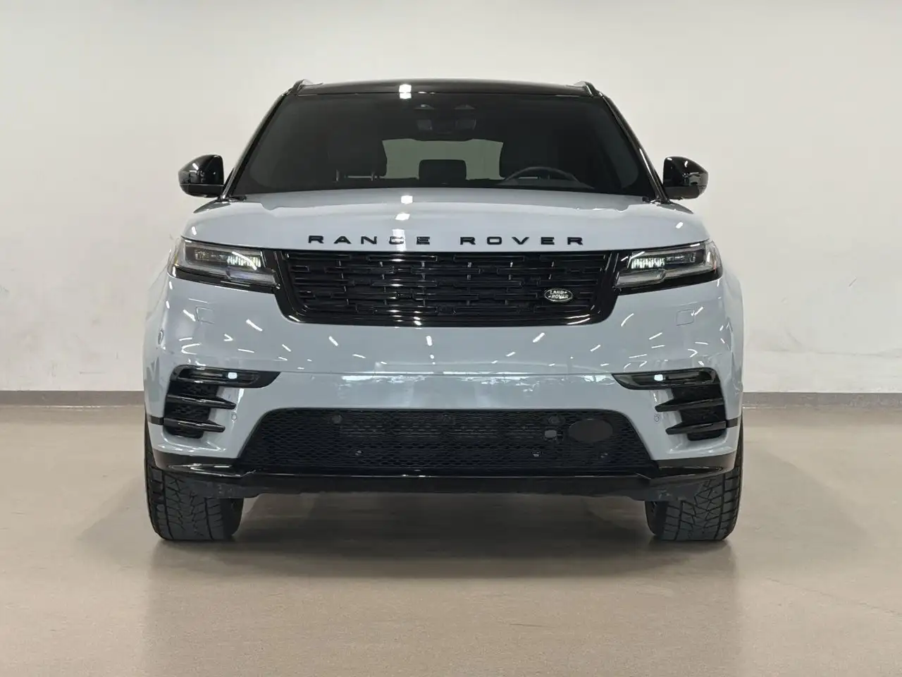 Land Rover Range Rover Velar снимка Land Rover Range Rover Velar