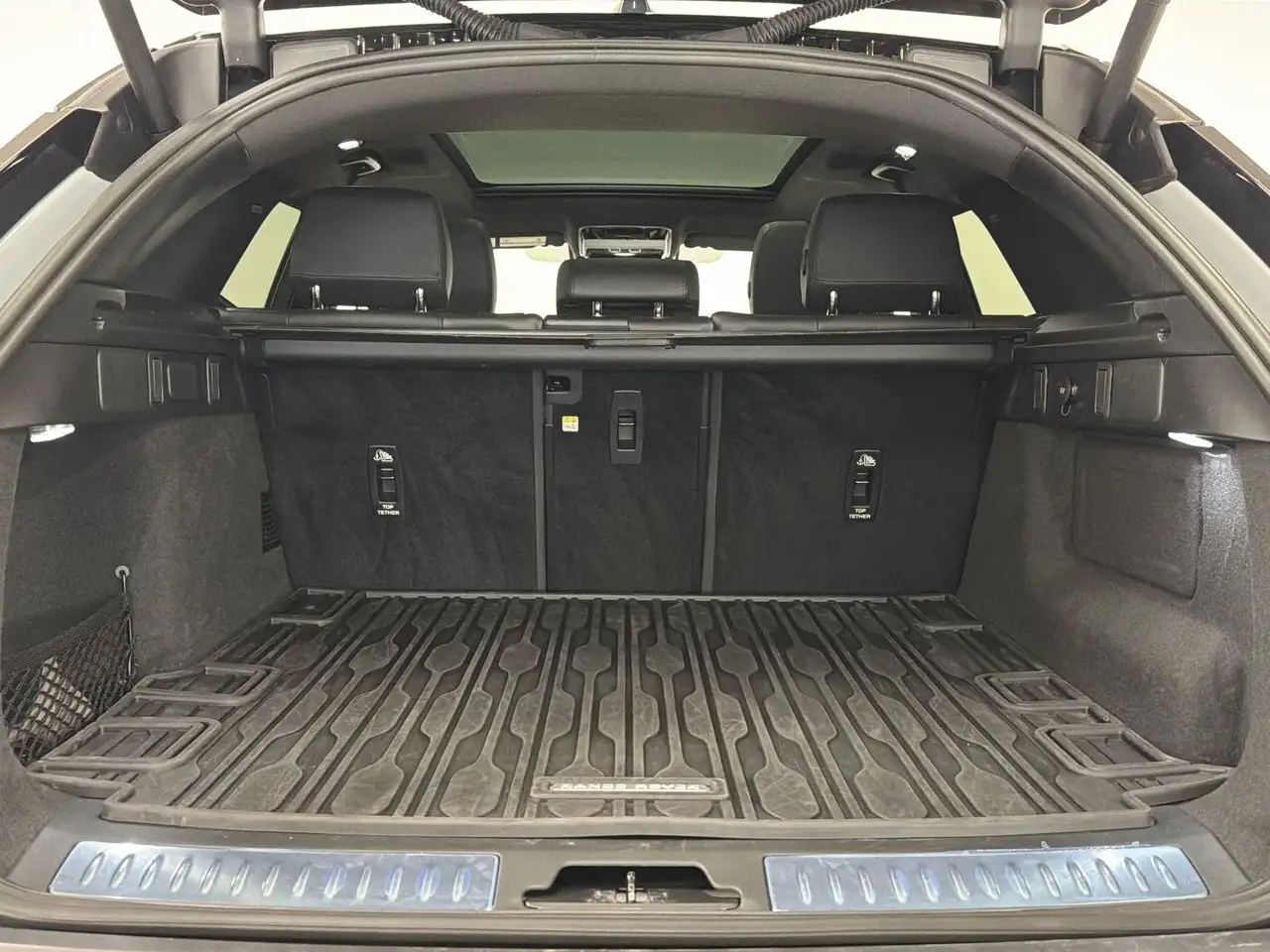 Land Rover Range Rover Velar снимка Land Rover Range Rover Velar