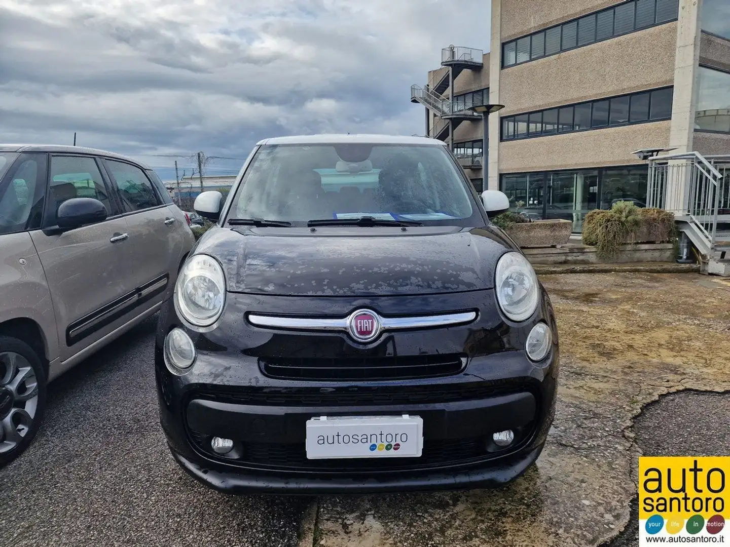 Fiat 500L 1.6 mjt Lounge 105cv Nero - 2