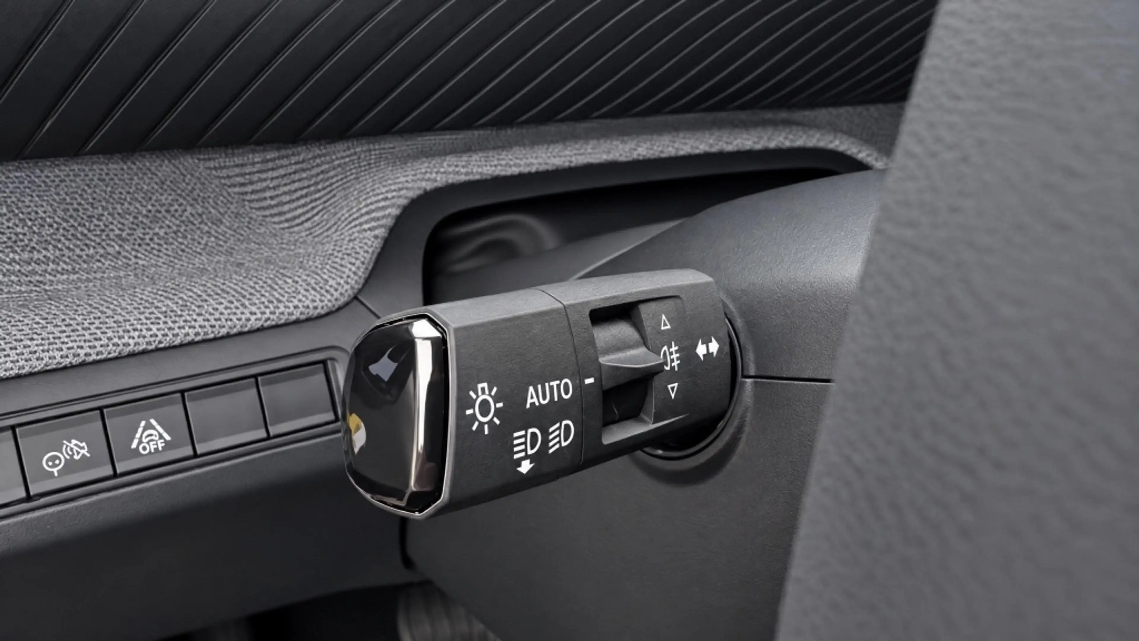 Citroen C3 Aircross 1.2 Hybrid 145pk Max | Camera | Cruise | Navi | Ca — photo 15