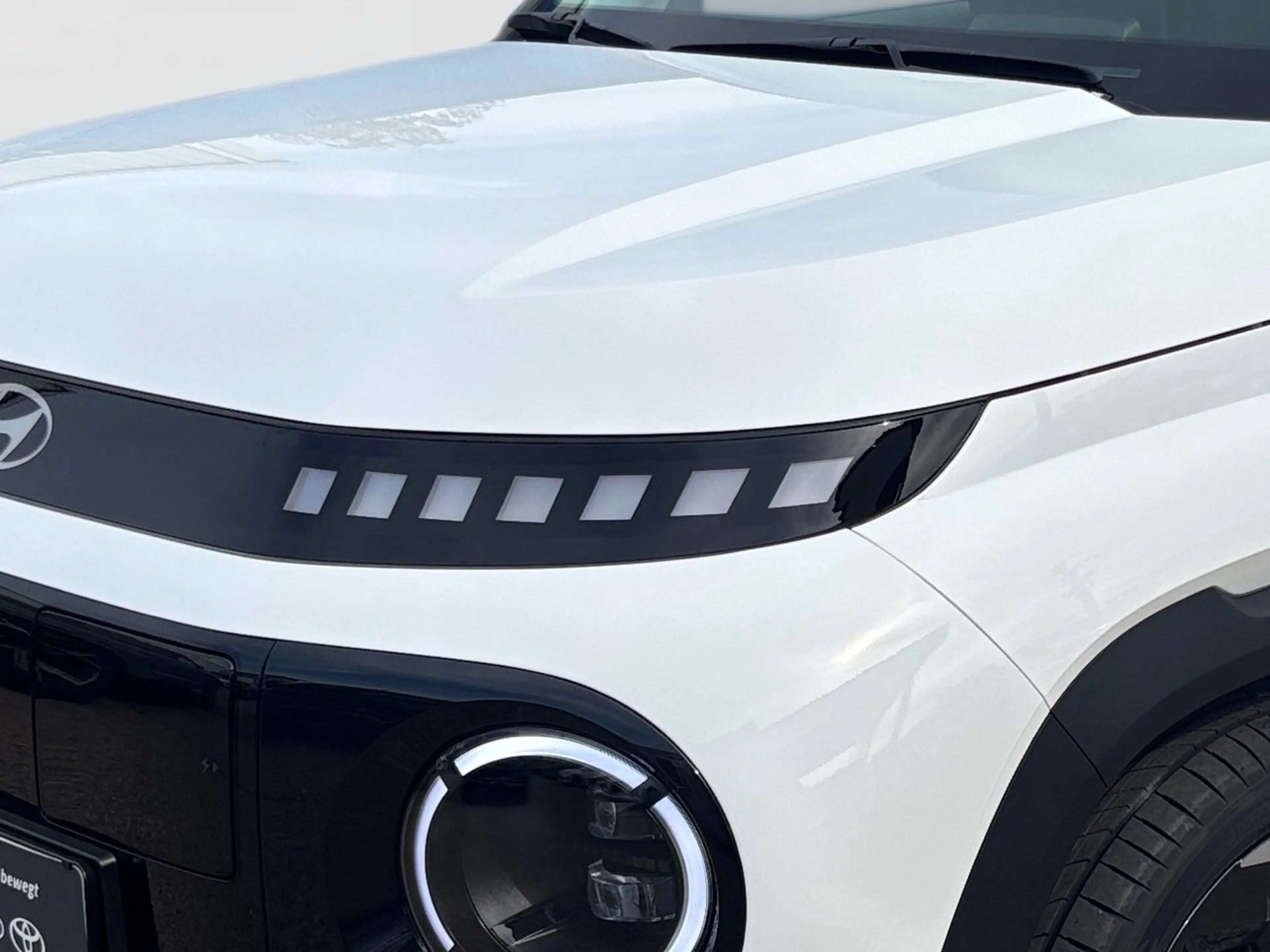 Hyundai Inster 49kWh Prime V2L-Paket & Glas-Schiebedach — photo 5