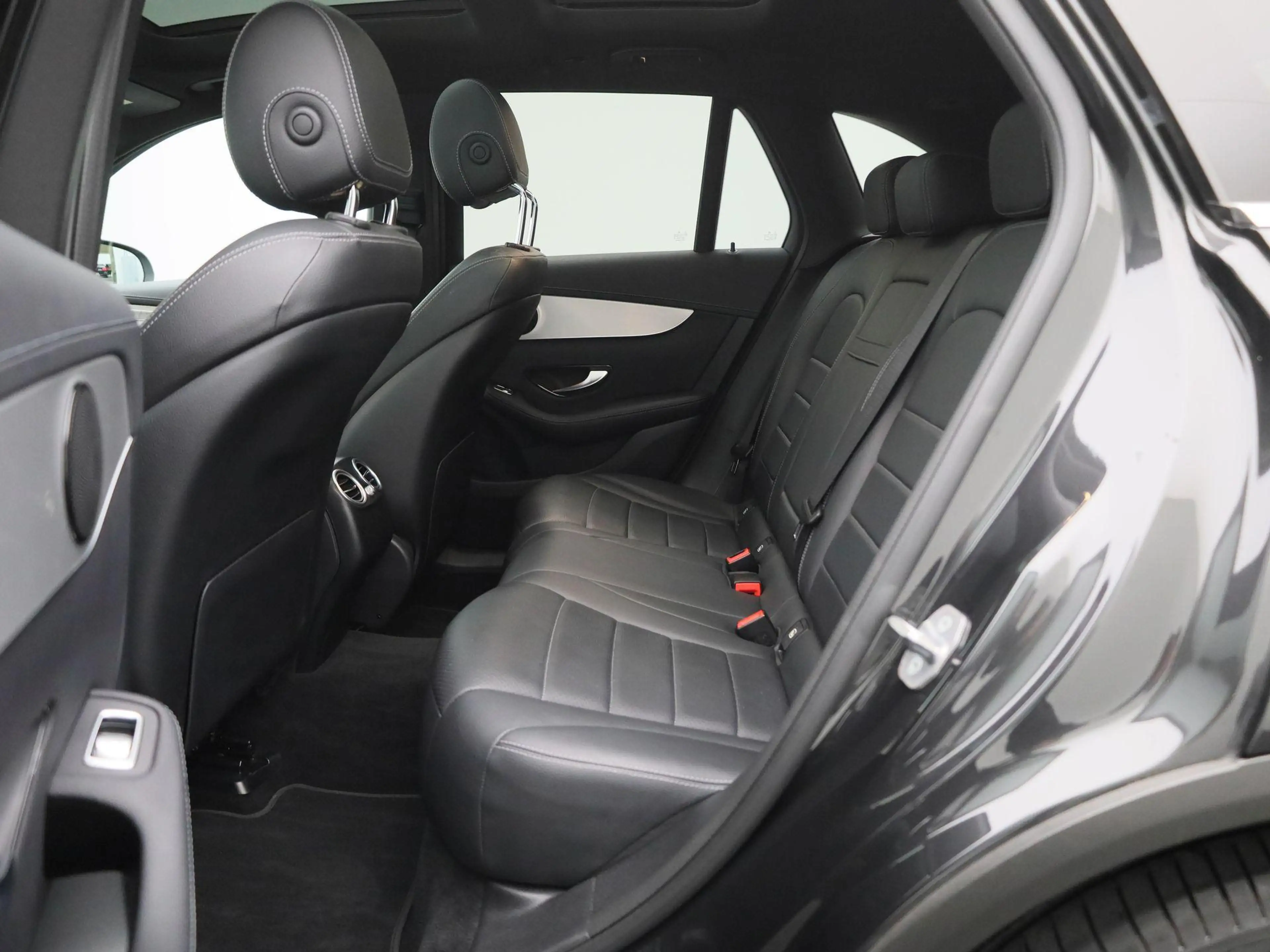 Mercedes-Benz GLC 200 4MATIC Business Solution | Automaat | Panoramadak — photo 12