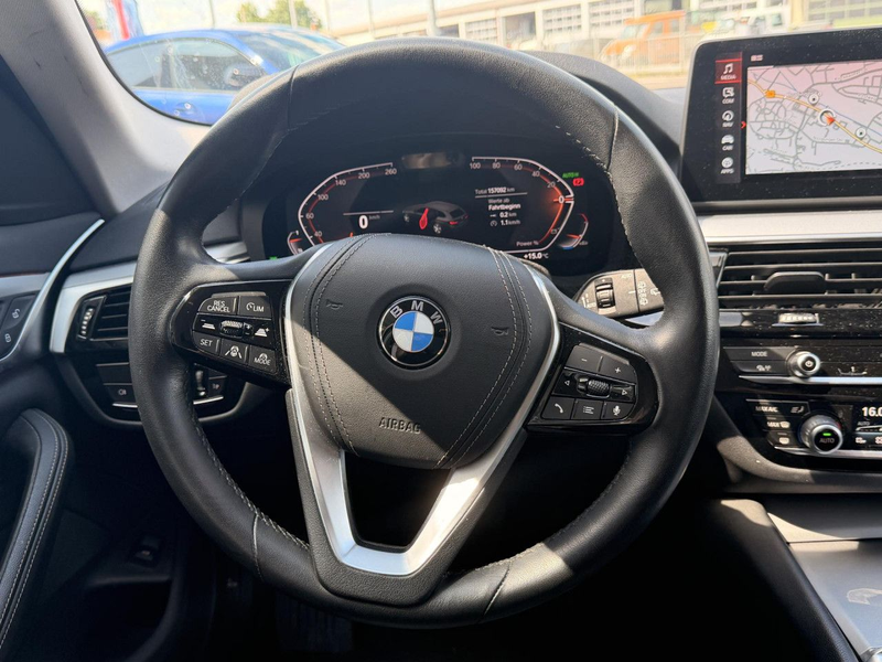 BMW 530 Verkauf nur an Gewerbe d xDr.T.Sports.HUD ACC — photo 15
