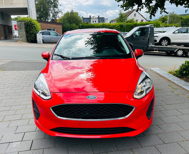 Ford Fiesta Trend — photo 13