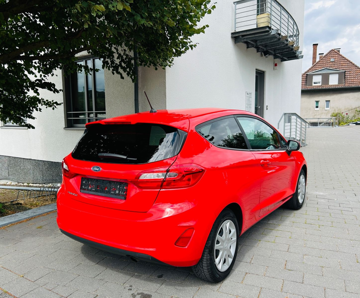 Ford Fiesta Trend — photo 9