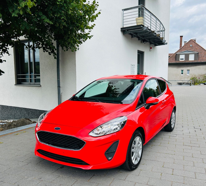 Ford Fiesta Trend — photo 14