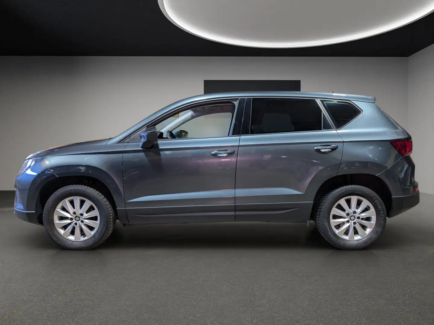 SEAT Ateca Reference Grau - 2
