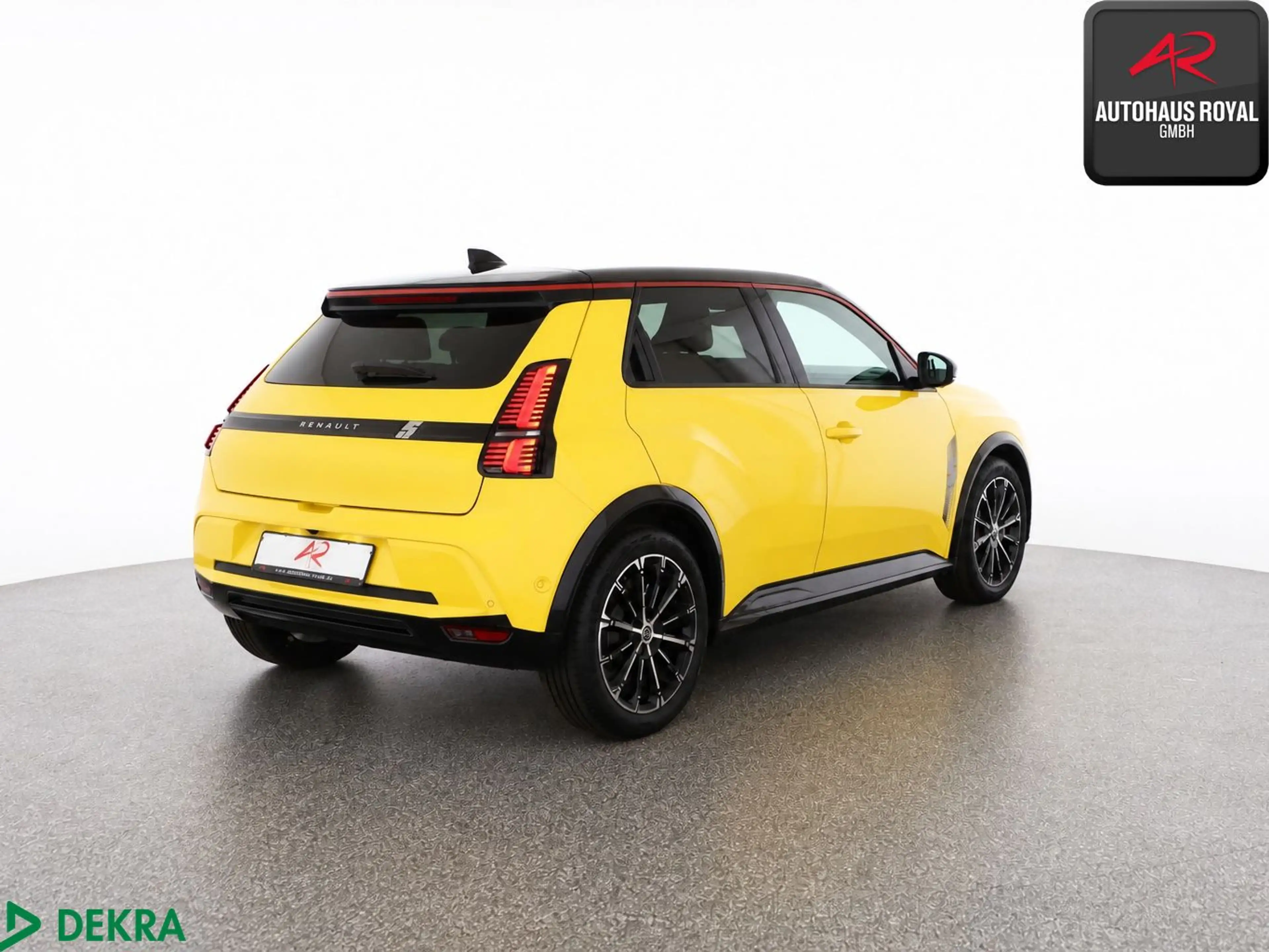 Renault R 5 E-Tech 150 COMFORT RANGE KEYLESS,ACC,KAMERA — photo 5