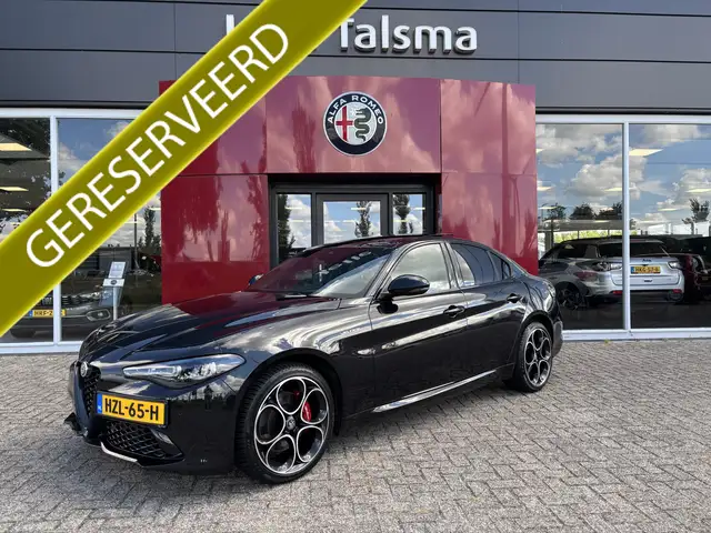 Alfa Romeo Giulia 2.0T 280 AWD Veloce | 19" Velgen | Panoramadak | A