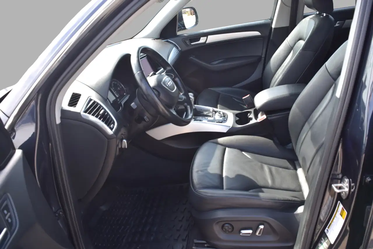 Audi Q5 снимка Audi Q5
