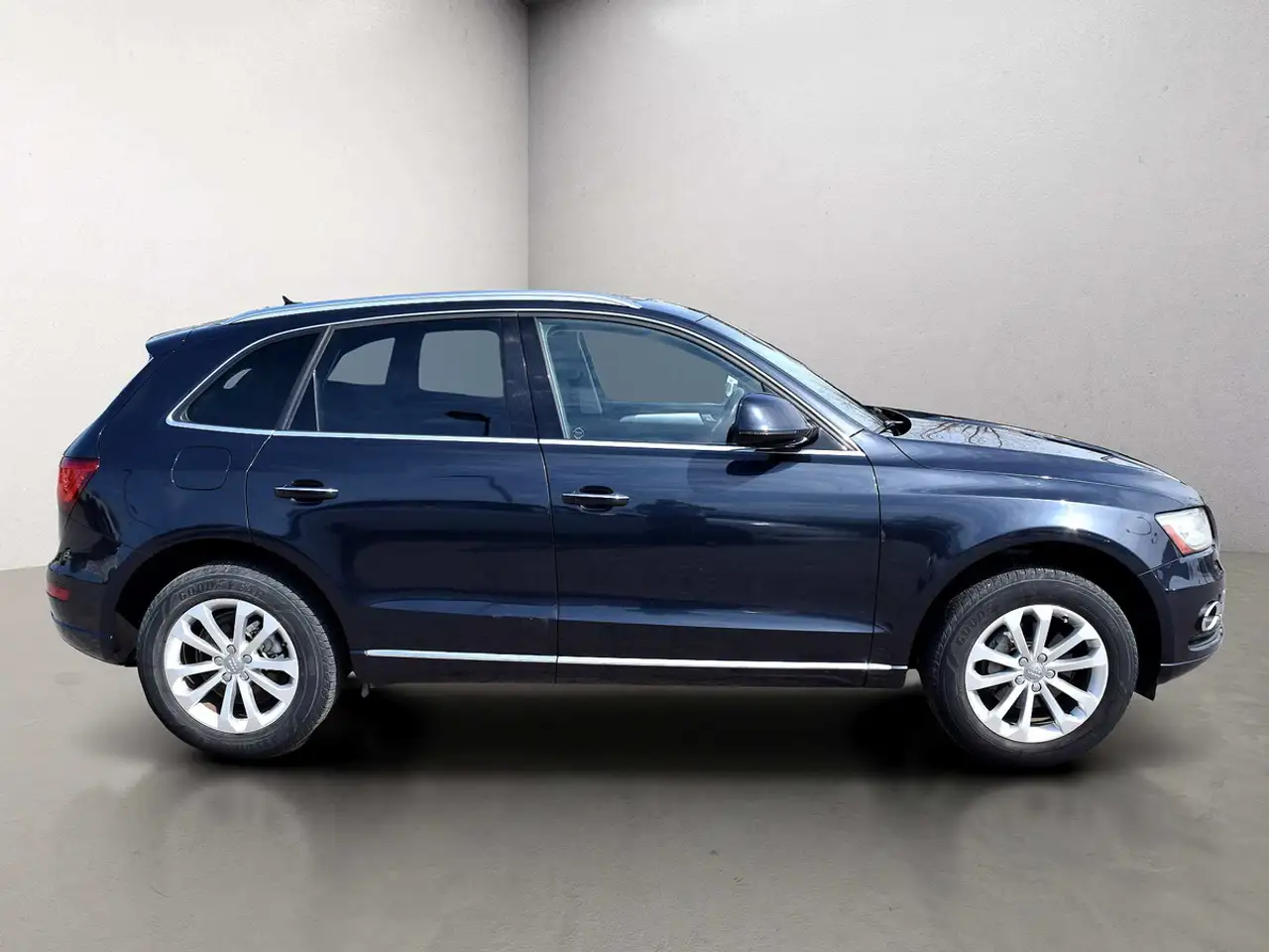 Audi Q5 снимка Audi Q5