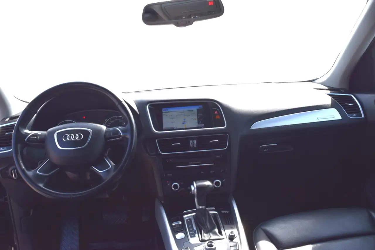 Audi Q5 снимка Audi Q5