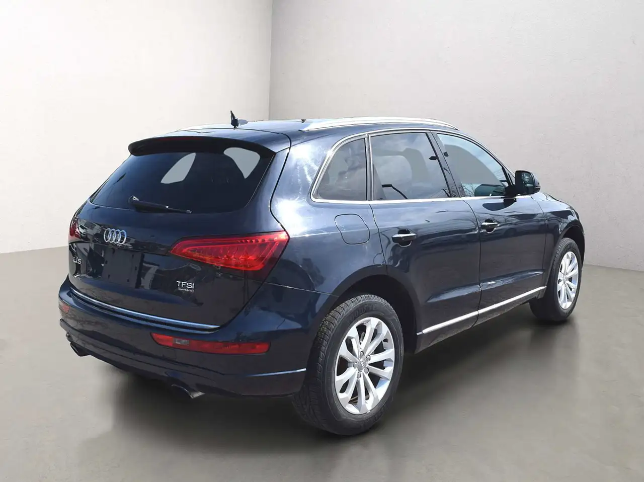 Audi Q5 снимка Audi Q5