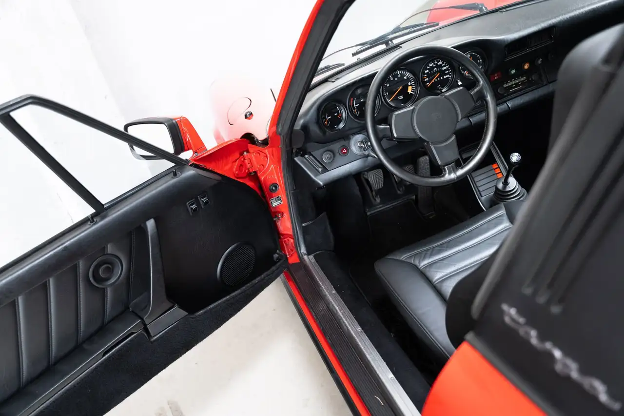 Porsche 911 3.1 Targa - German Car - `Very Rare 3.1 Engine -, foto 8