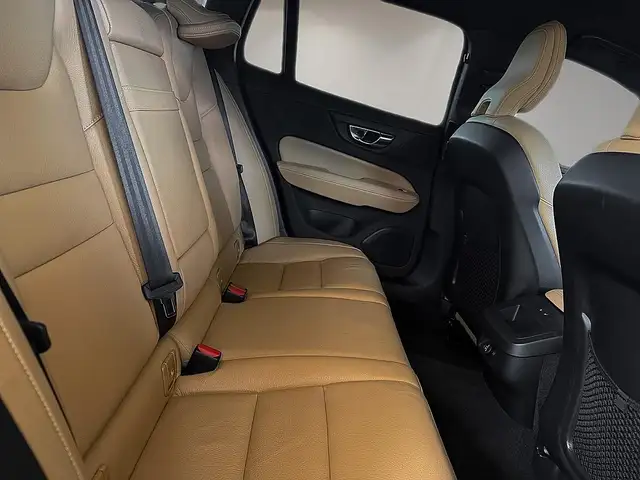 Volvo V60 view 12
