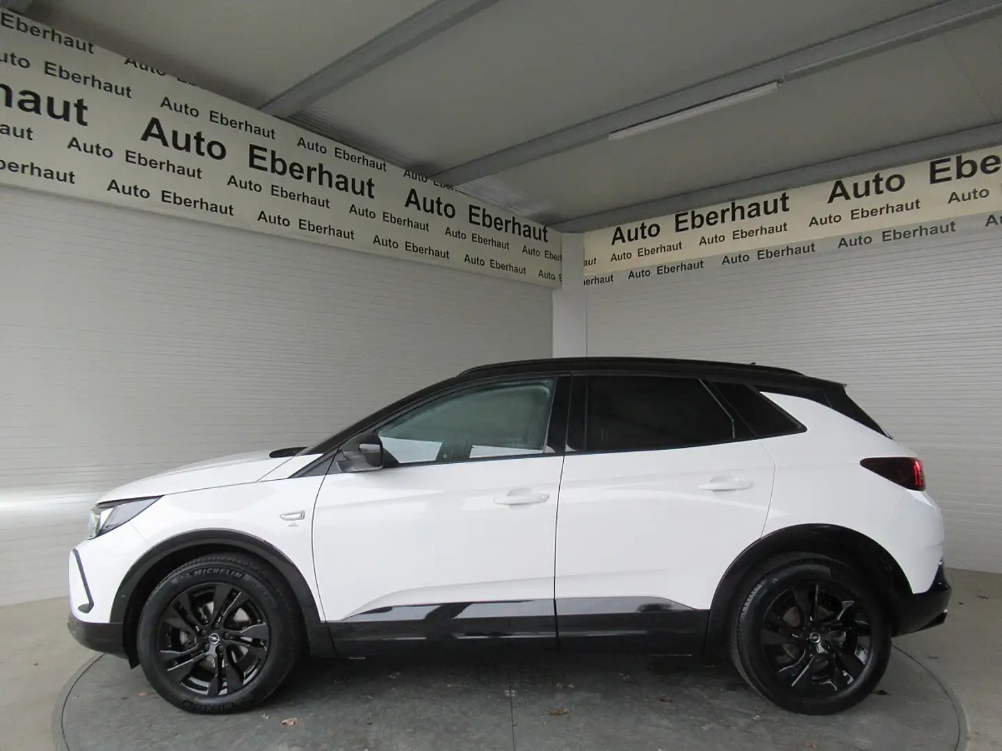 Opel Grandland 1,5 Diesel GS Line Aut.  *LED *Navi *R-Kamera Weiß - 2