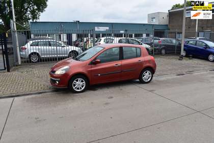 Renault Clio 1.4-16V Dynamique Luxe