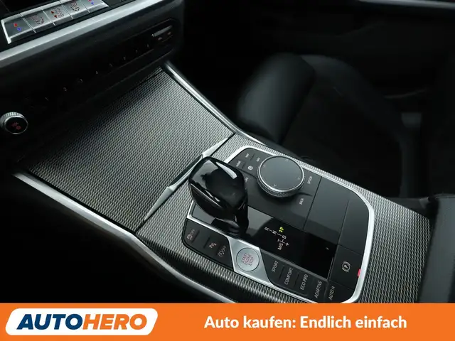 BMW 3 Series view 23