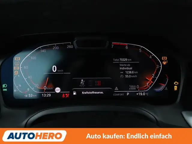 BMW 3 Series view 20
