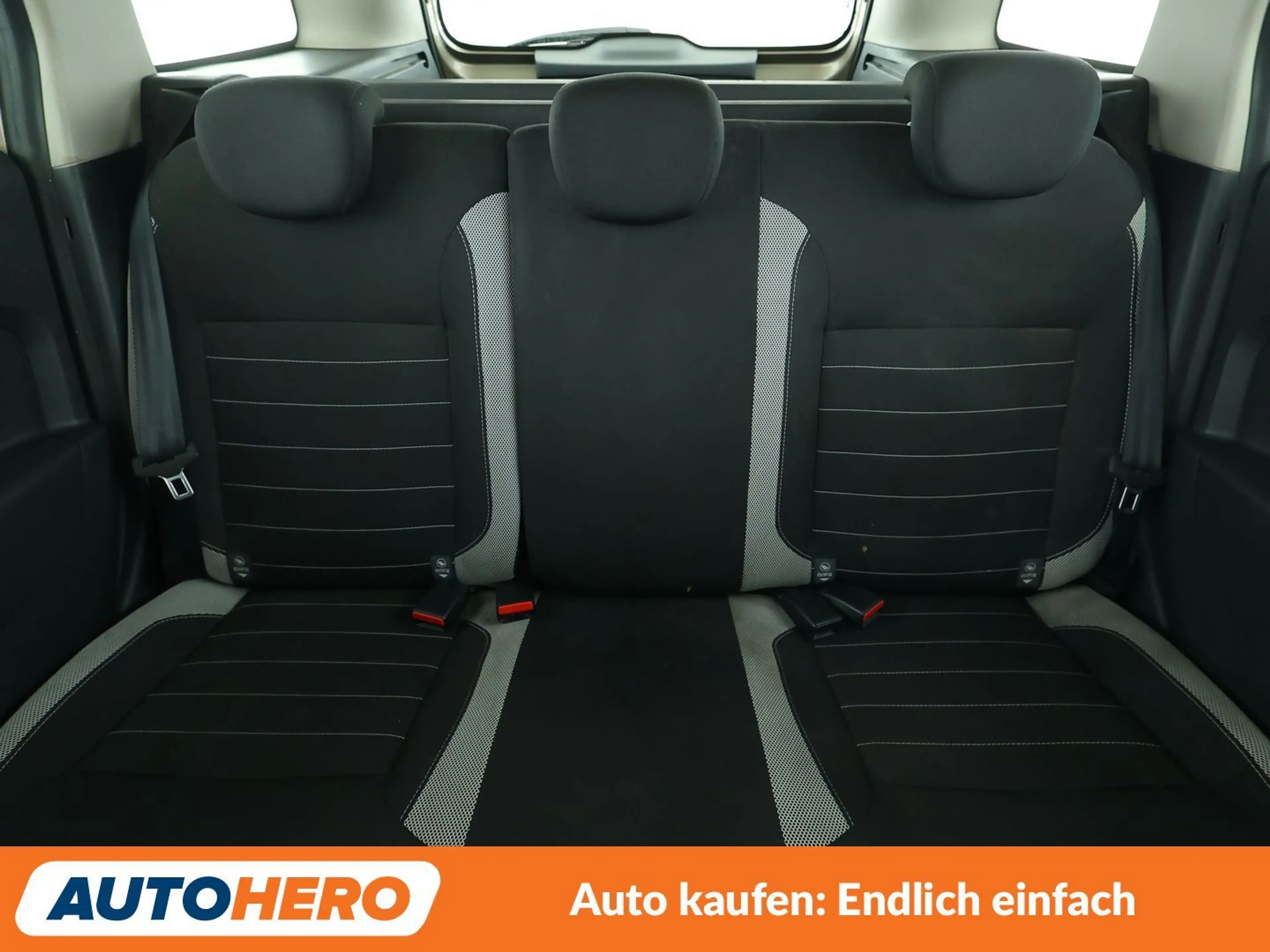 Dacia Logan 0.9 TCe Stepway *NAVI*TEMPO*PDC*KLIMA* — photo 15