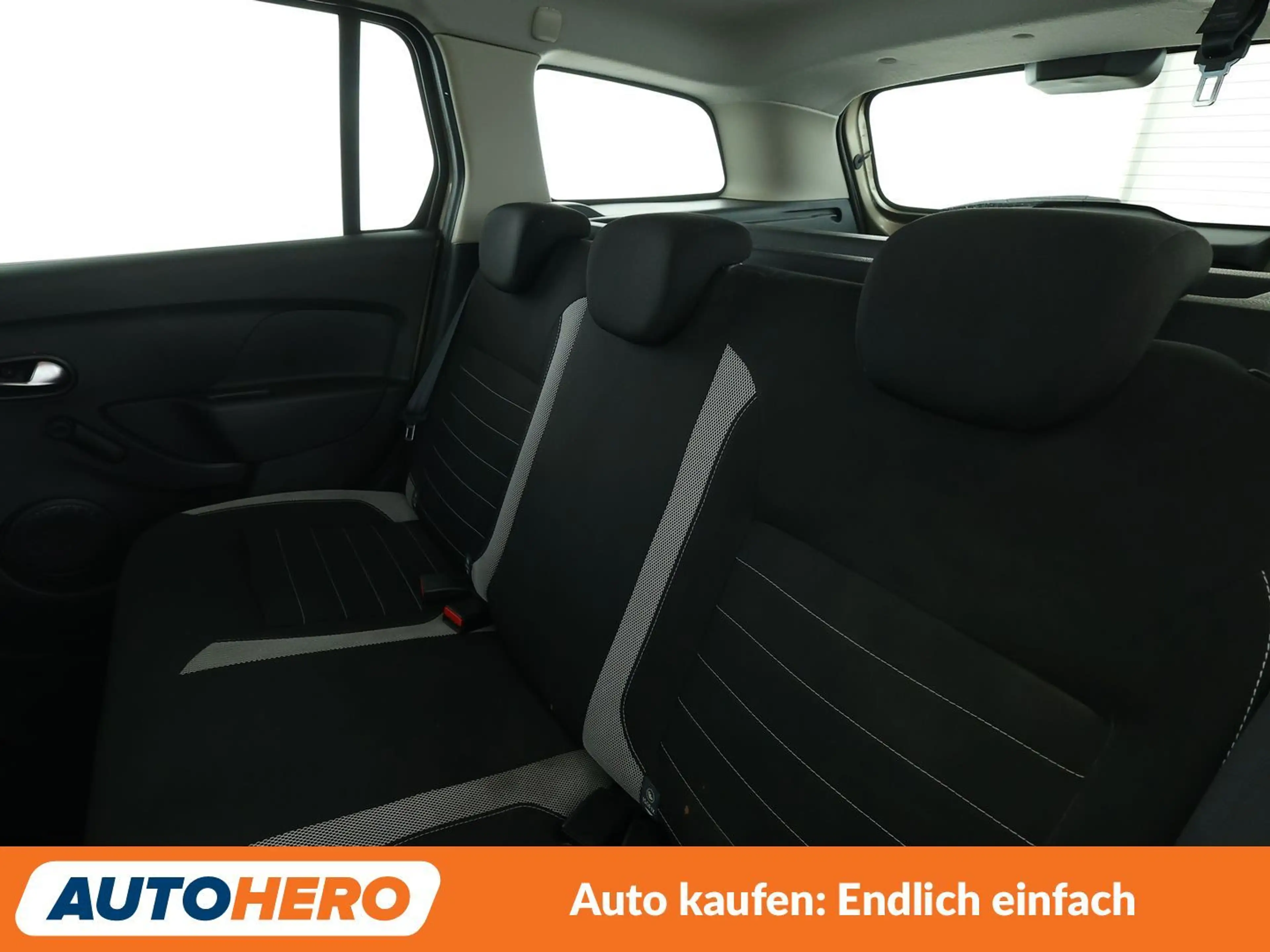 Dacia Logan 0.9 TCe Stepway *NAVI*TEMPO*PDC*KLIMA* — photo 14