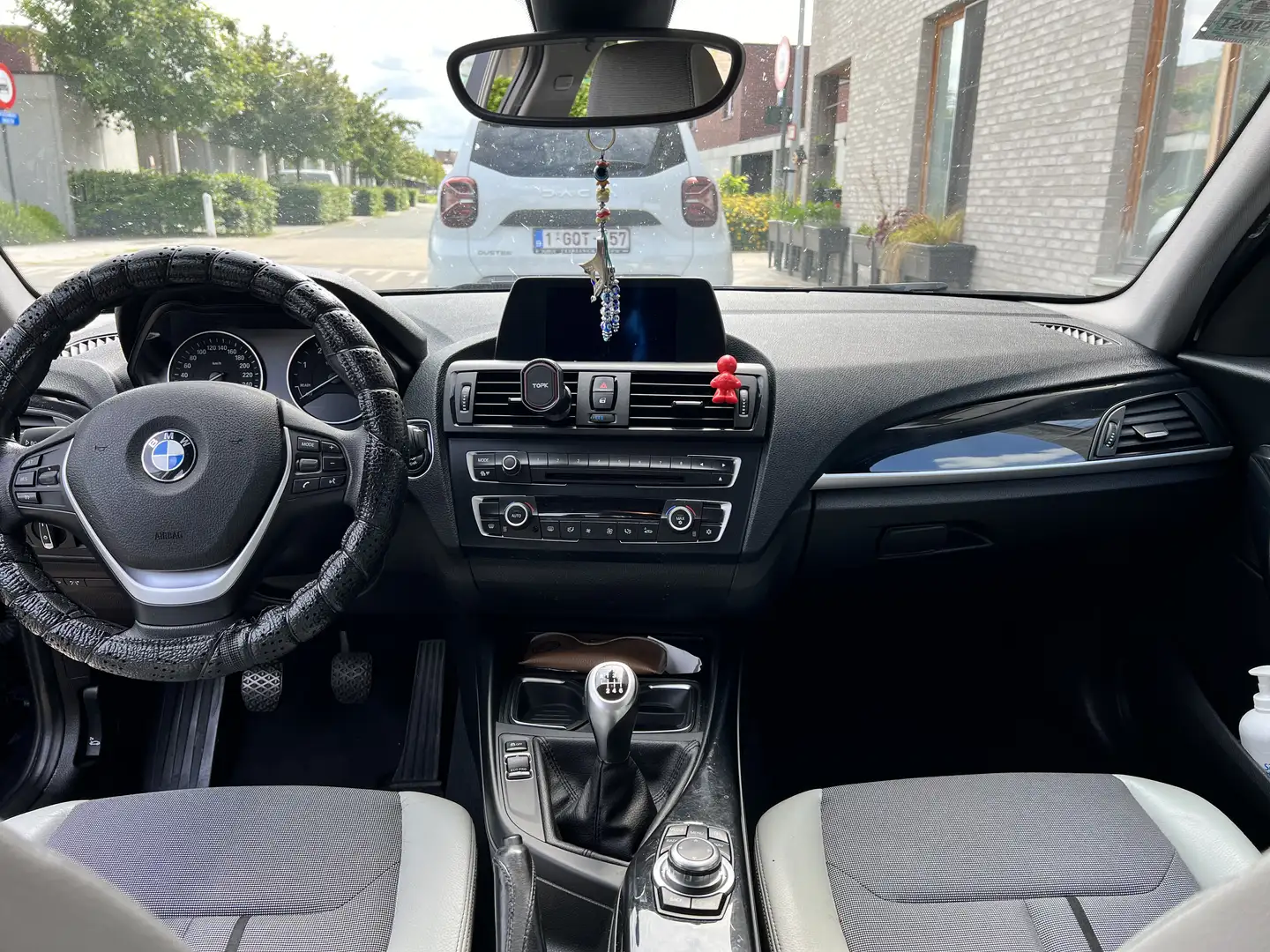 BMW 118 118d Sport Line - 1